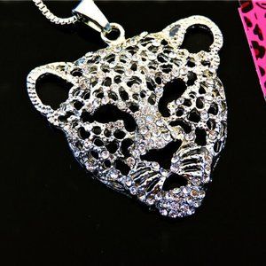 NEW Betsey Johnson Bengal Face Necklace Pendant Chain